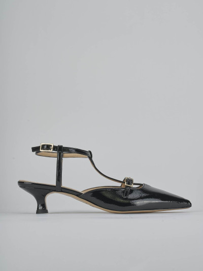 Décolleté e slingback tacco 4cm vernice nero