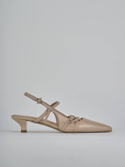 Décolleté e slingback tacco 3cm vernice beige