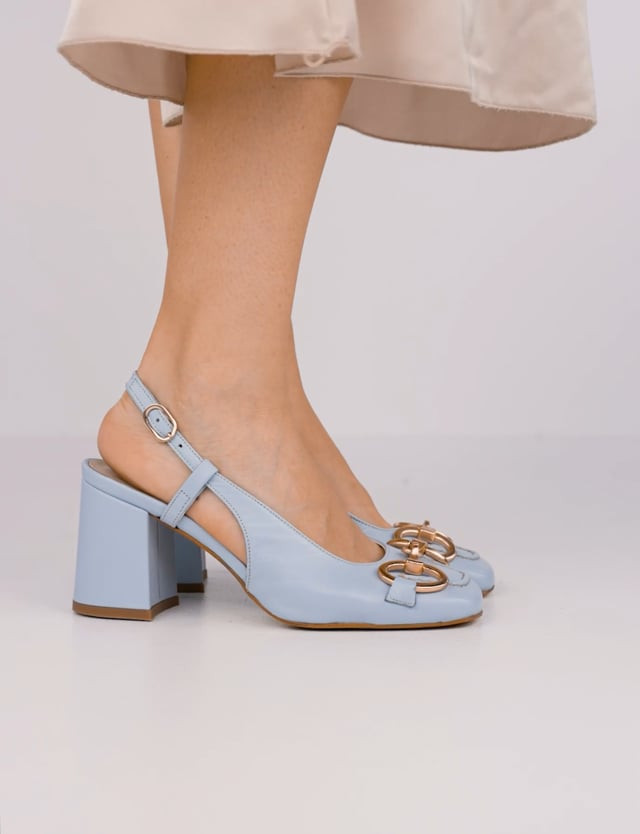 Décolleté e slingback tacco 6cm pelle azzurro