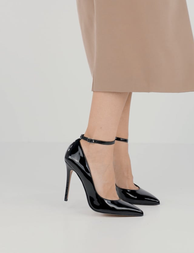 Décolleté e slingback tacco 9cm vernice nero