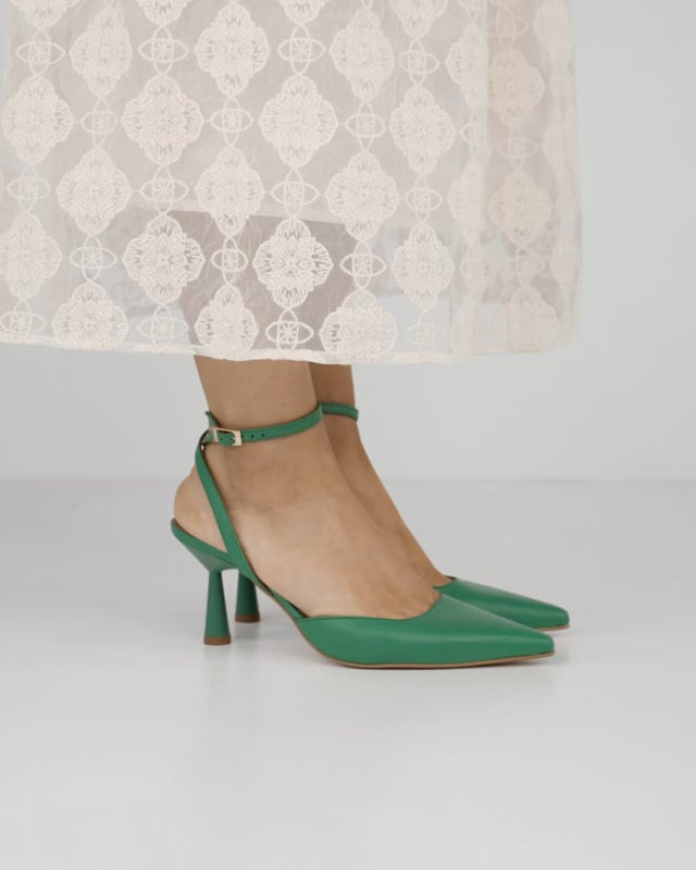 Pumps heel 7 cm green leather