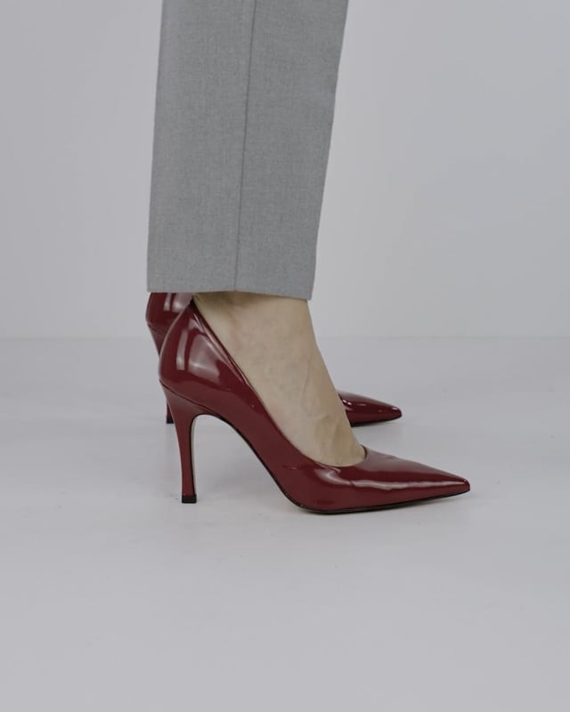 Décolleté e slingback tacco 9cm vernice bordo'