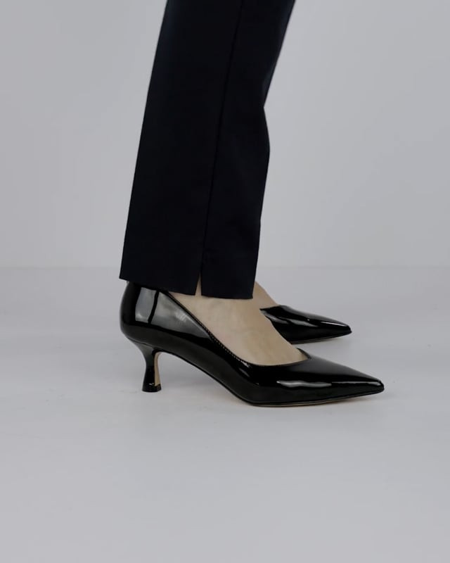 Pumps heel 5 cm black patent