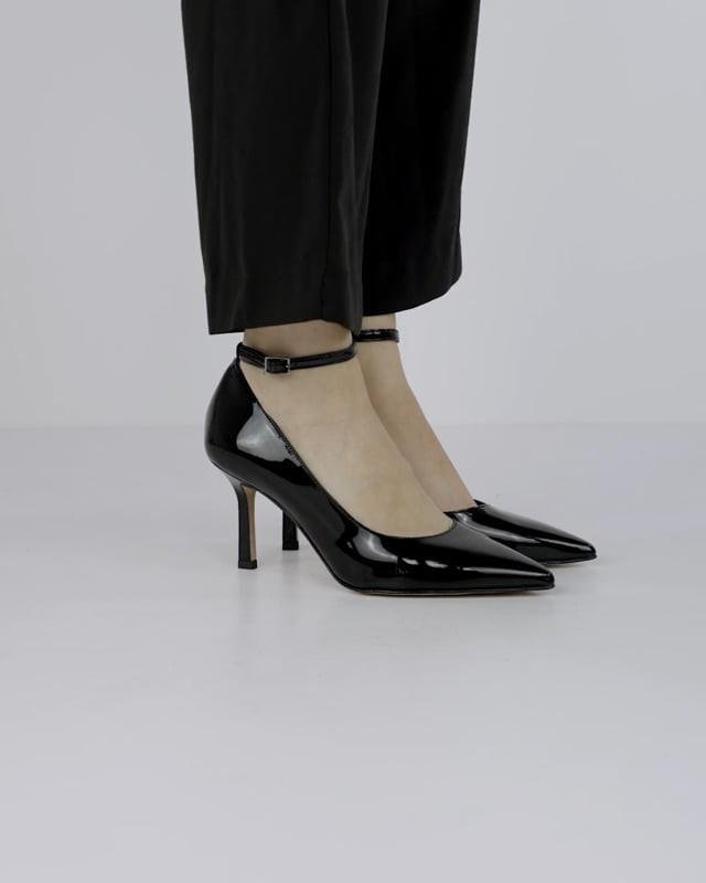 Pumps heel 7 cm black patent