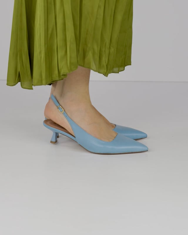 Décolleté e slingback tacco 5cm pelle azzurro