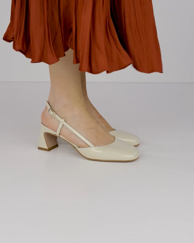 Décolleté e slingback tacco 5cm pelle beige