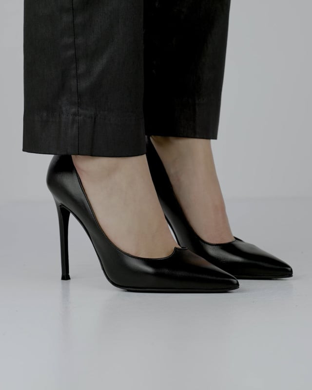 Décolleté e slingback tacco 10cm pelle nero