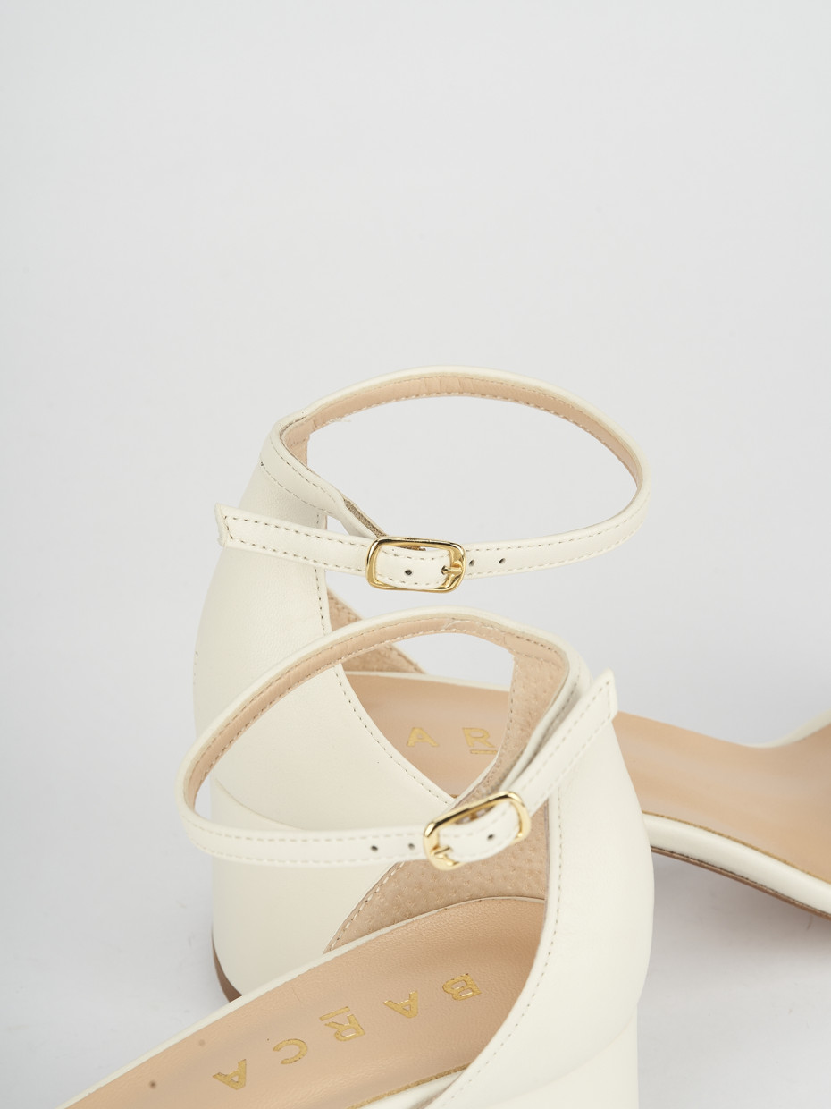High heel sandals heel 5 cm beige leather