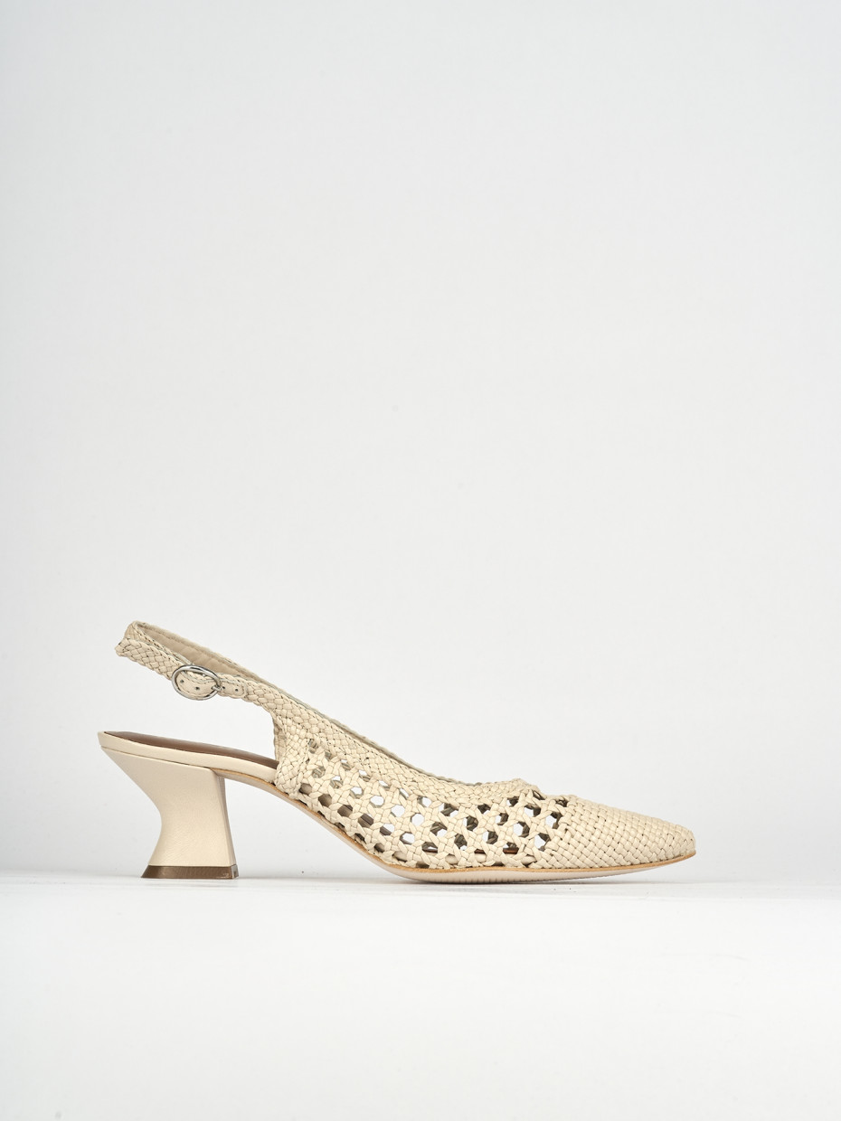 Pumps heel 5 cm beige leather