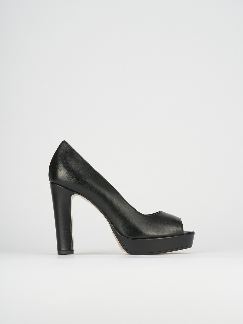 Décolleté e slingback tacco 8cm pelle nero