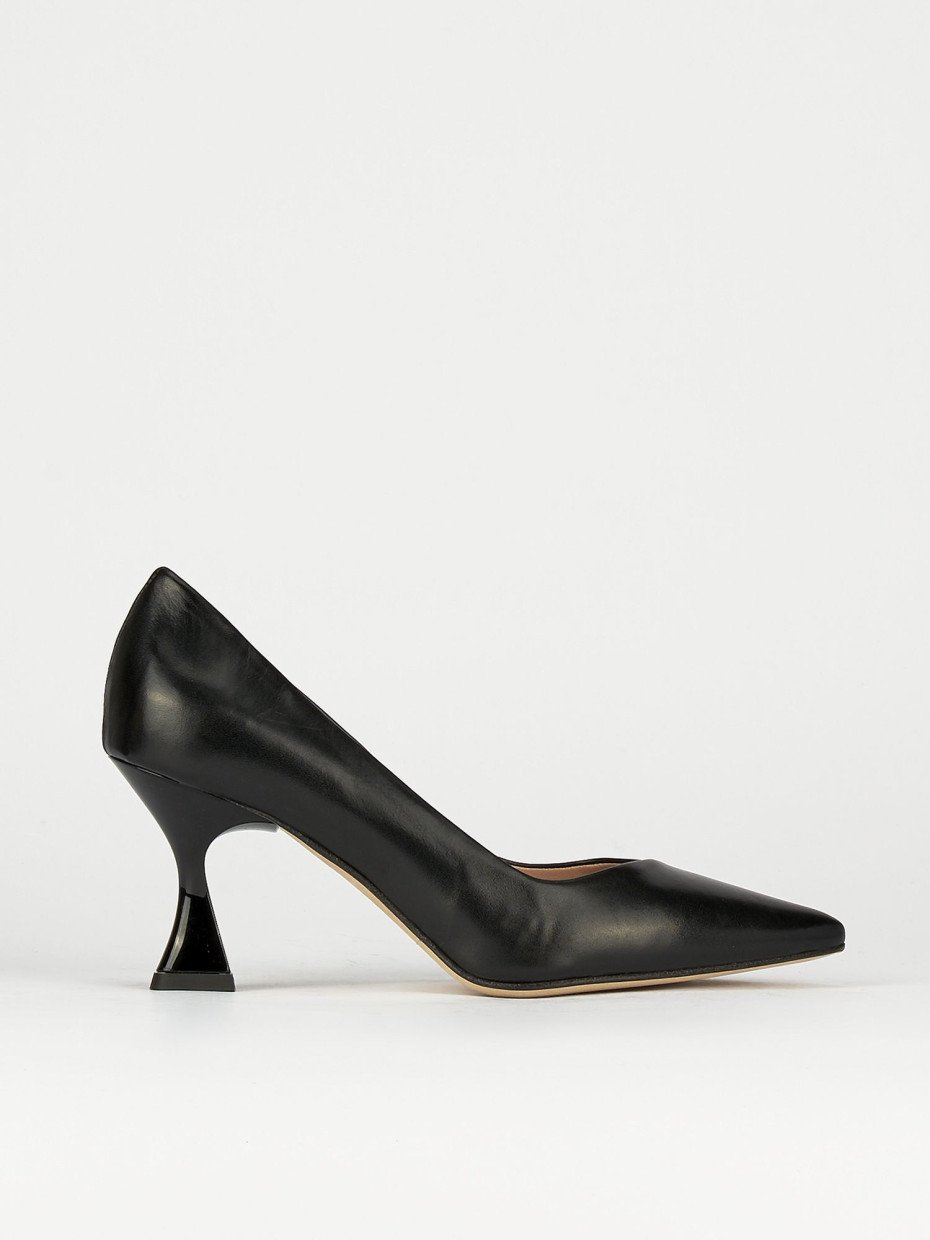 Décolleté e slingback tacco 7cm pelle nero