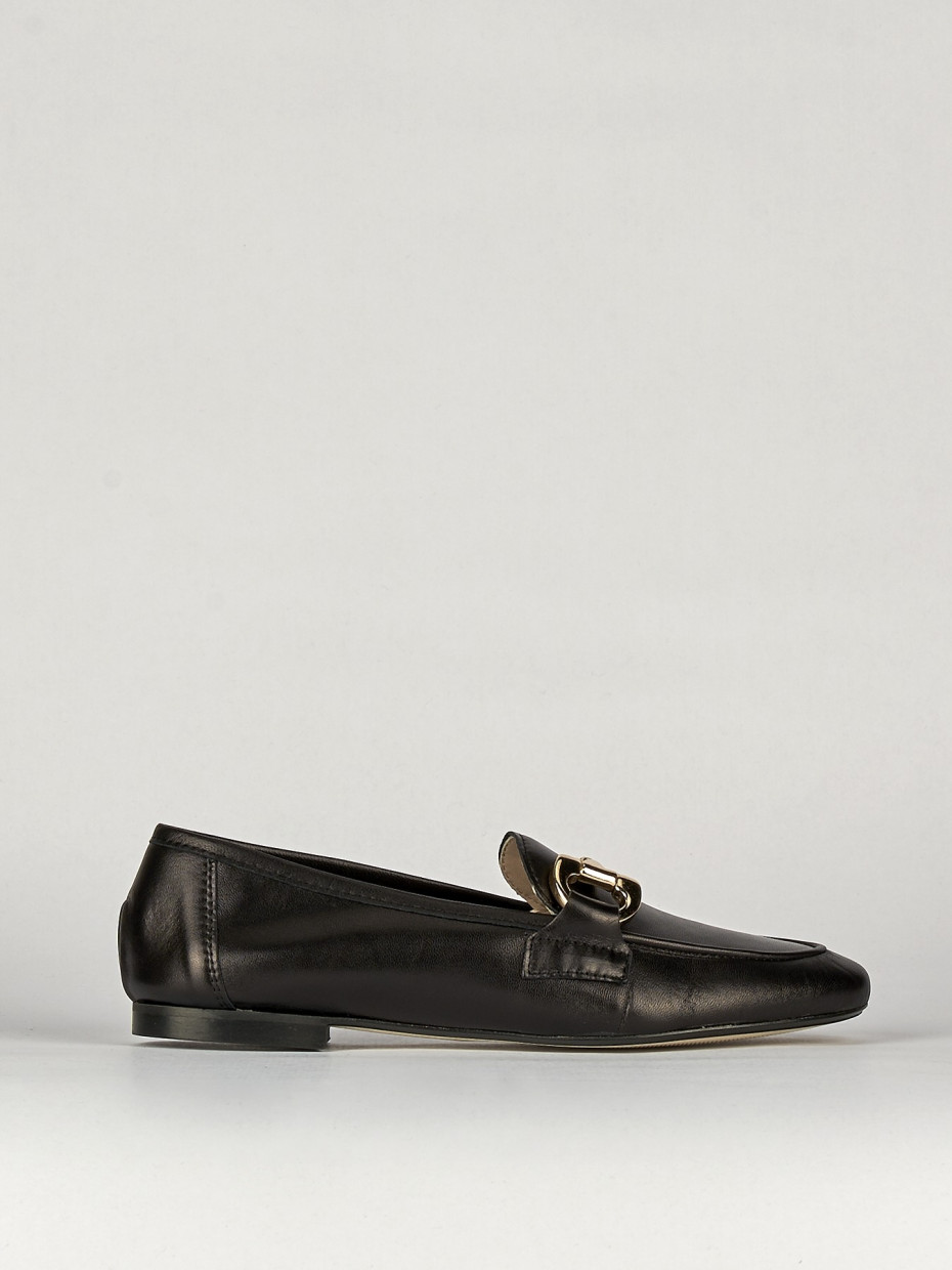 Mocassino tacco 1 cm nero pelle