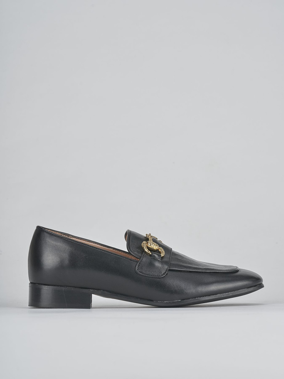 Loafers heel 1 cm black leather