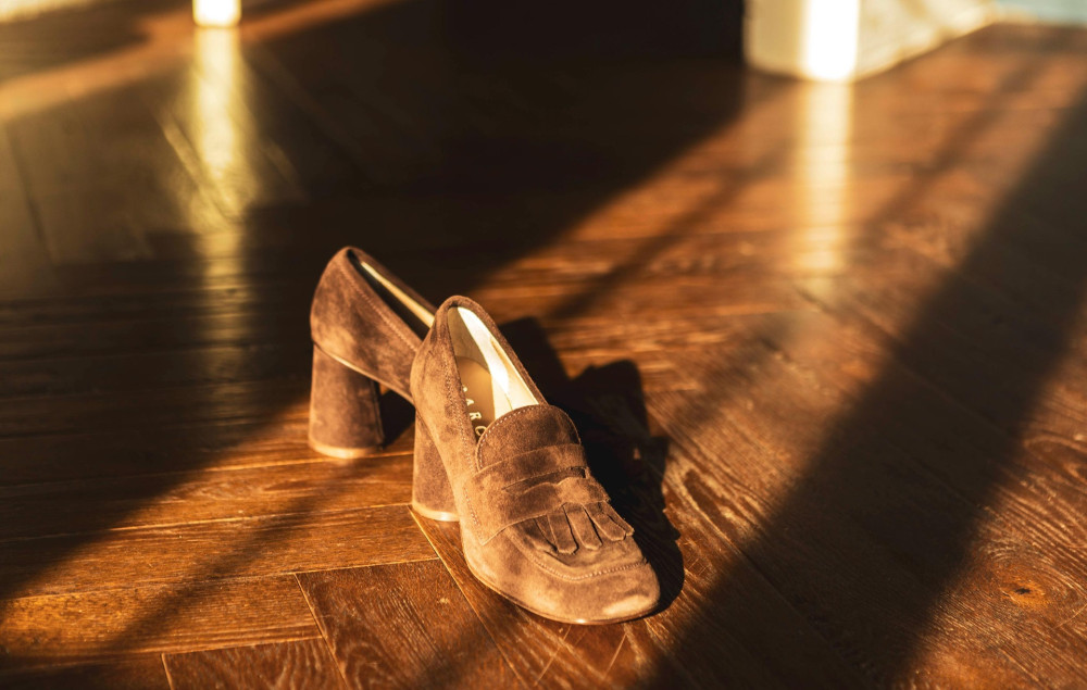 Loafers heel 7 cm dark brown suede