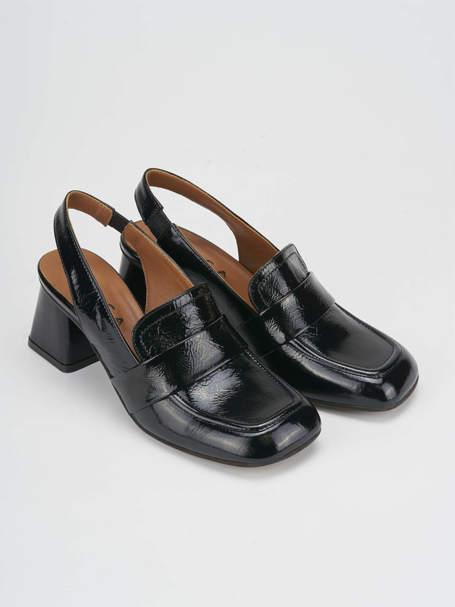 Décolleté e slingback tacco 6cm vernice nero