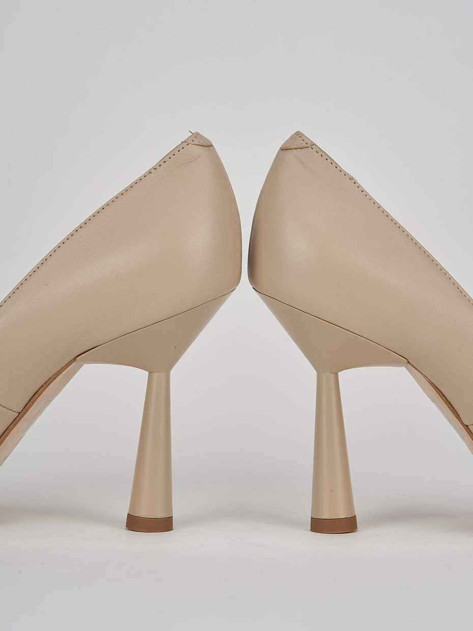 Décolleté e slingback tacco 9cm pelle beige