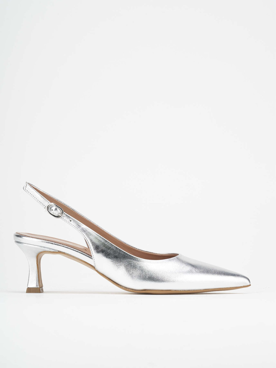 Décolleté e slingback tacco 5cm laminato argento