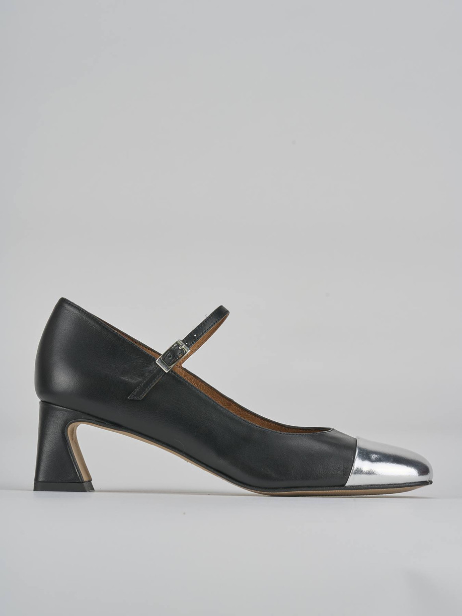 Décolleté e slingback tacco 5cm pelle nero