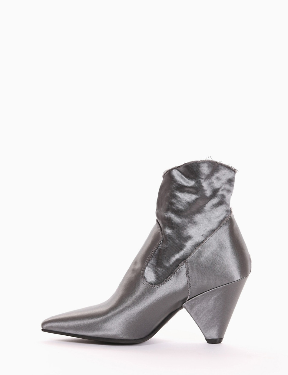 High heel ankle boots heel 5 cm grey satin