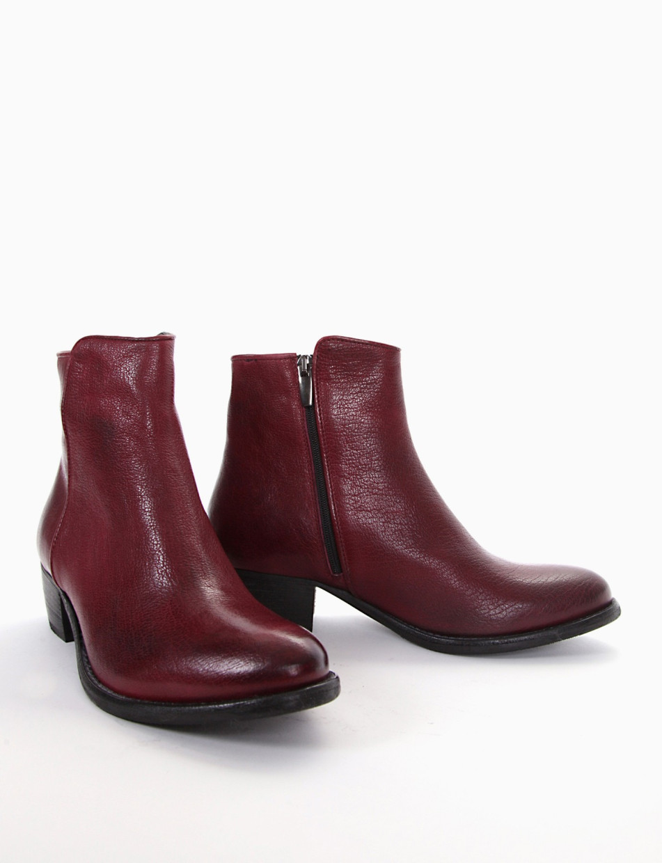 Stivaletto tacco 3cm rosso