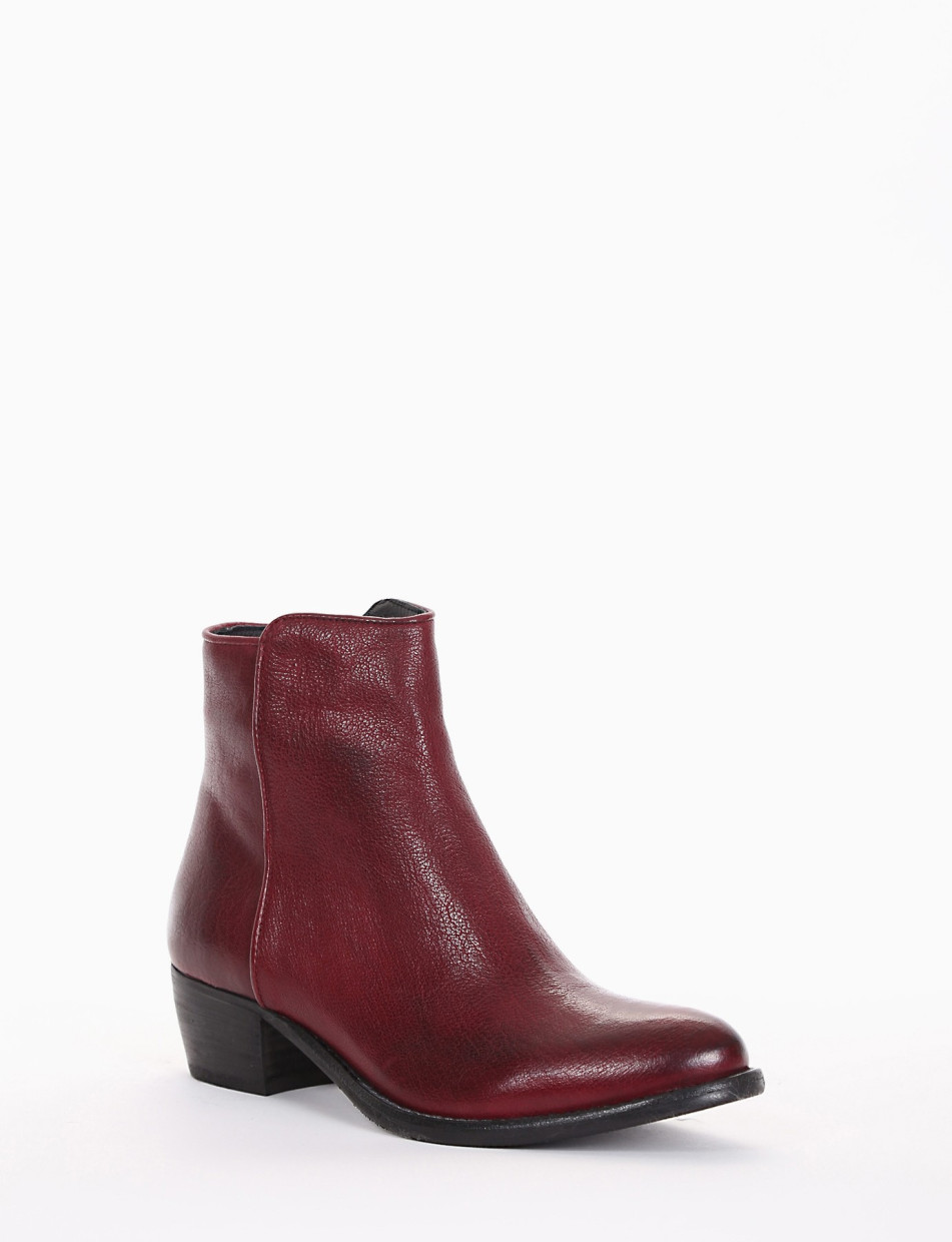 Stivaletto tacco 3cm rosso