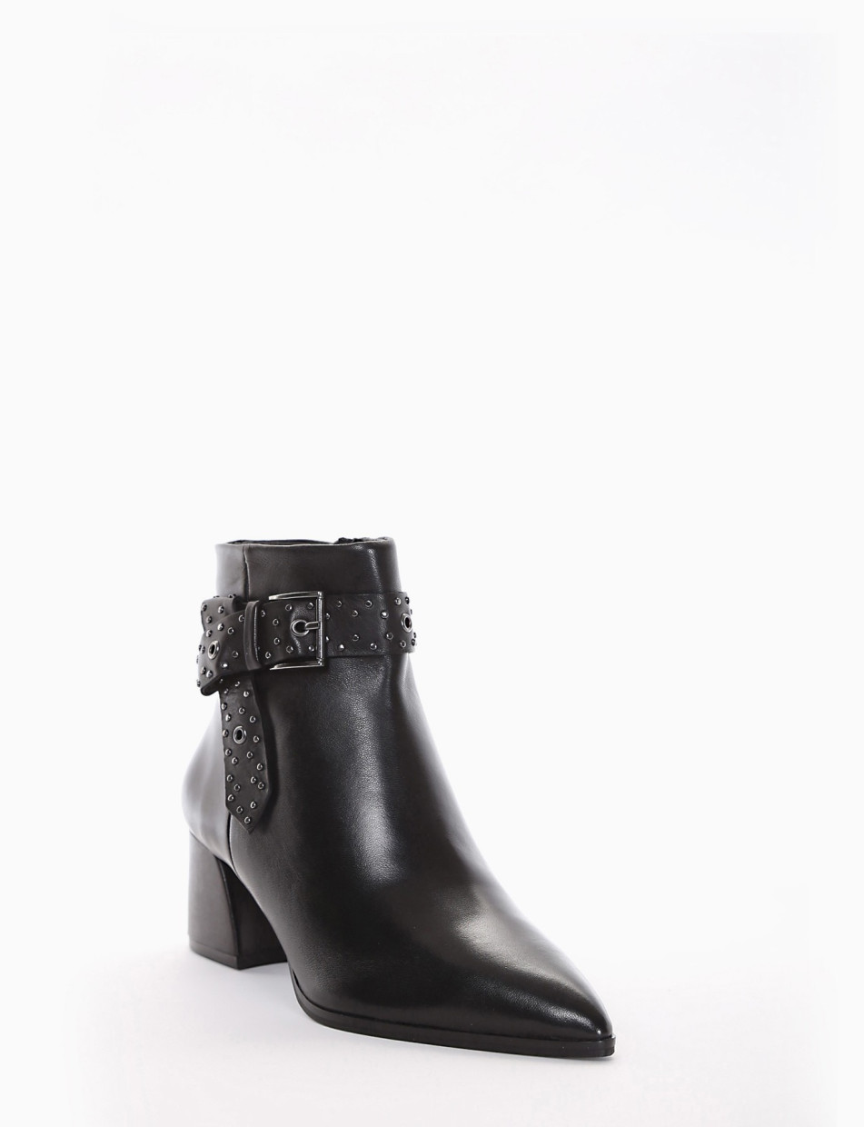 High heel ankle boots heel 5 cm black leather