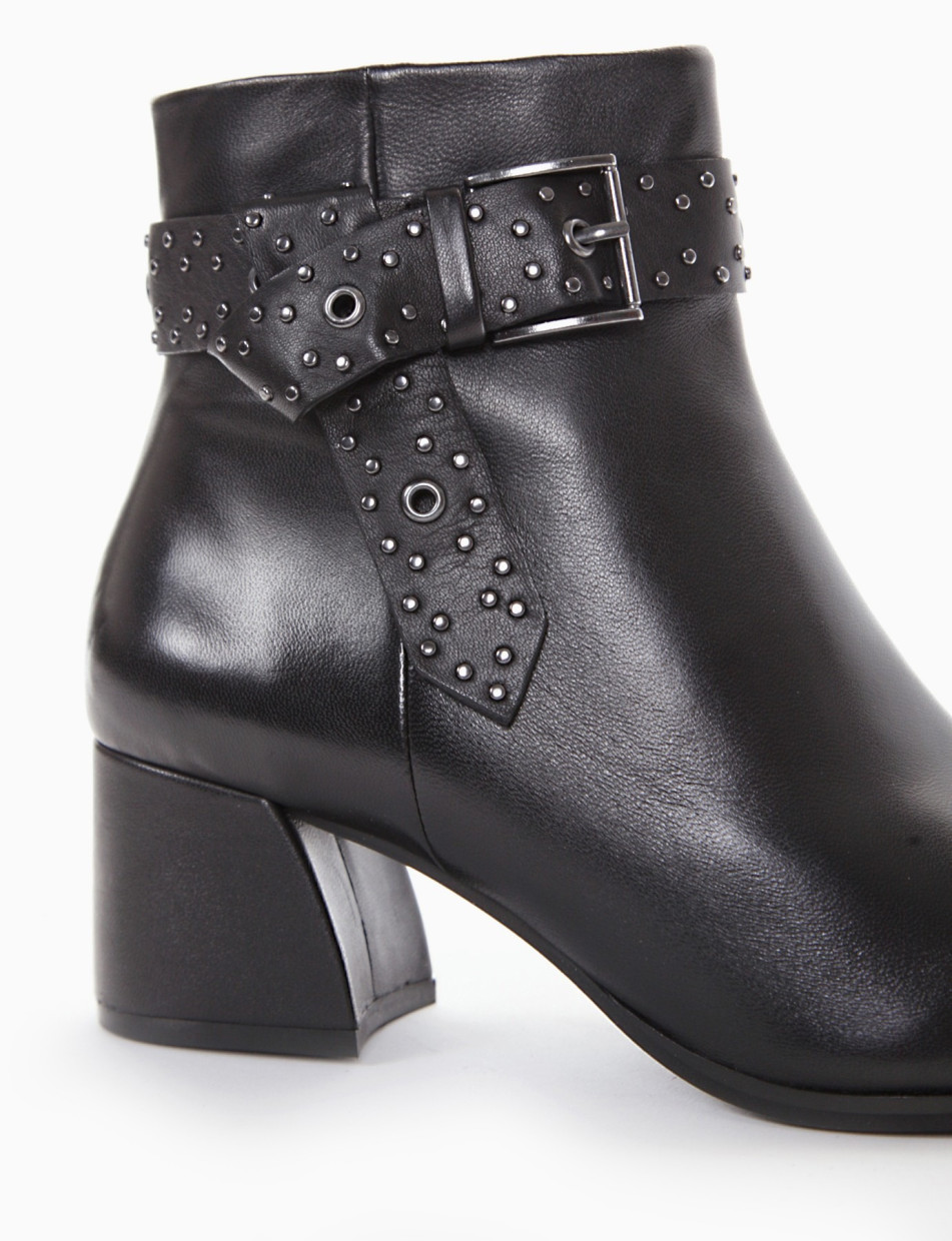 High heel ankle boots heel 5 cm black leather