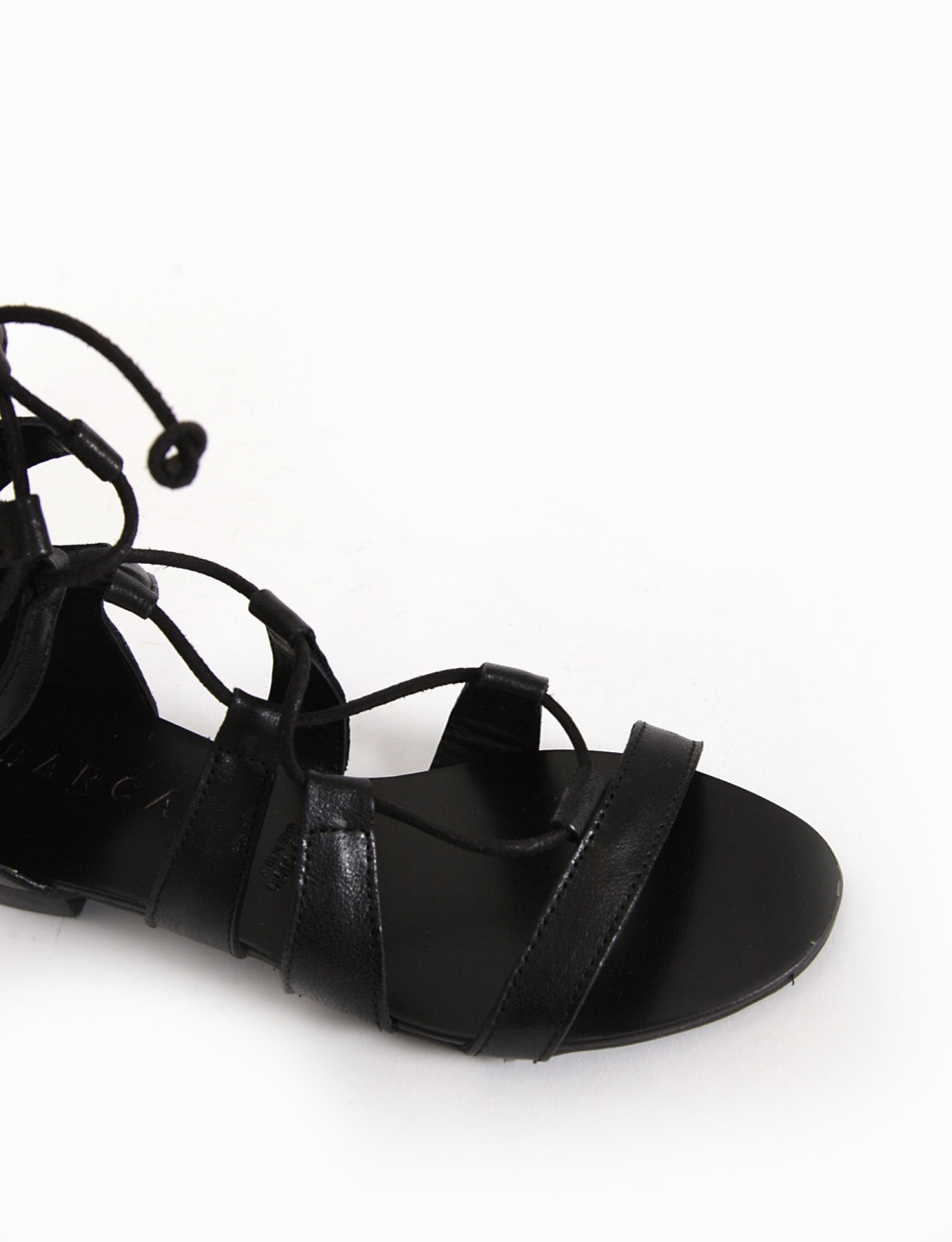 Low heel sandals heel 1 cm black leather