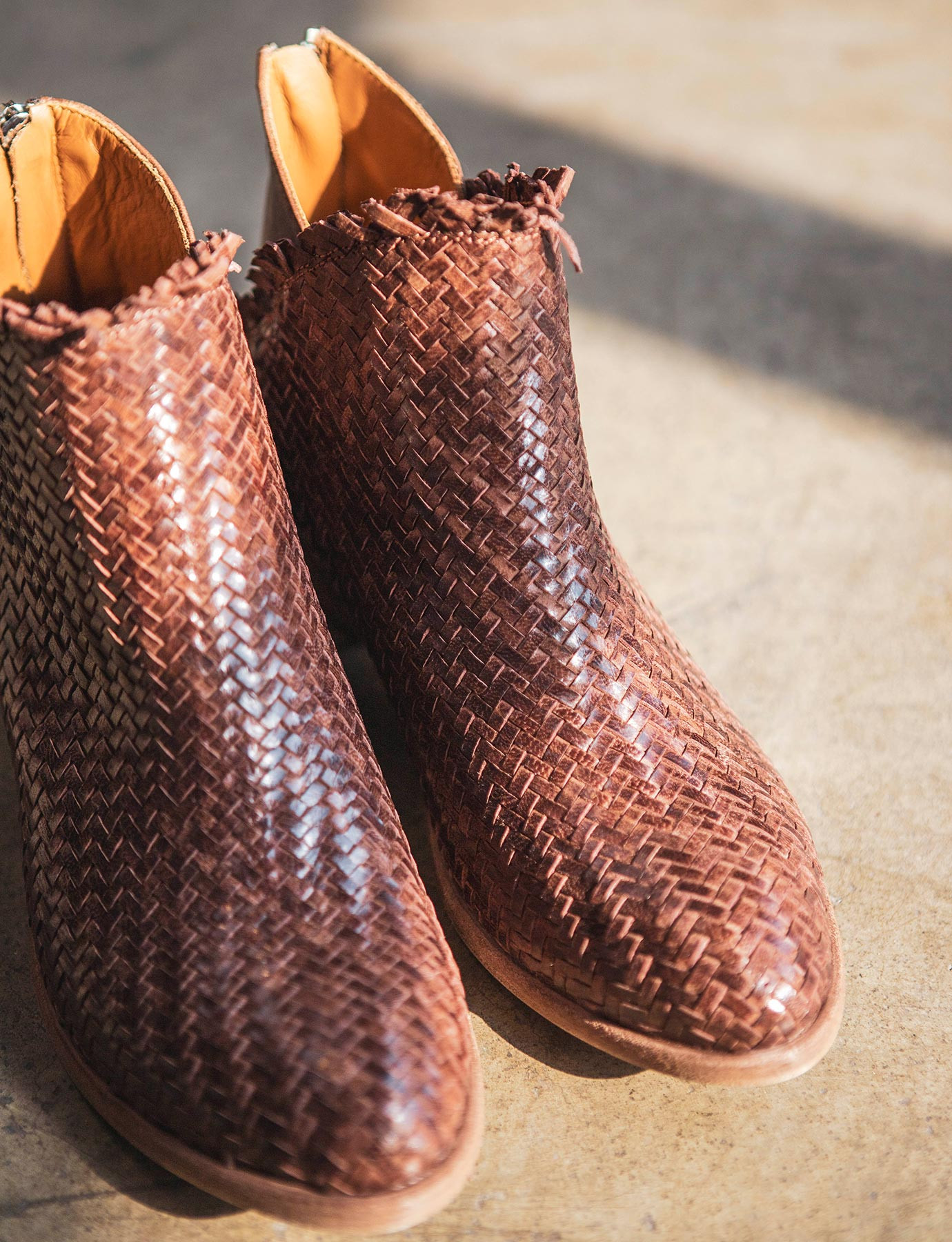 Brown leatherette low ankle boot best sale