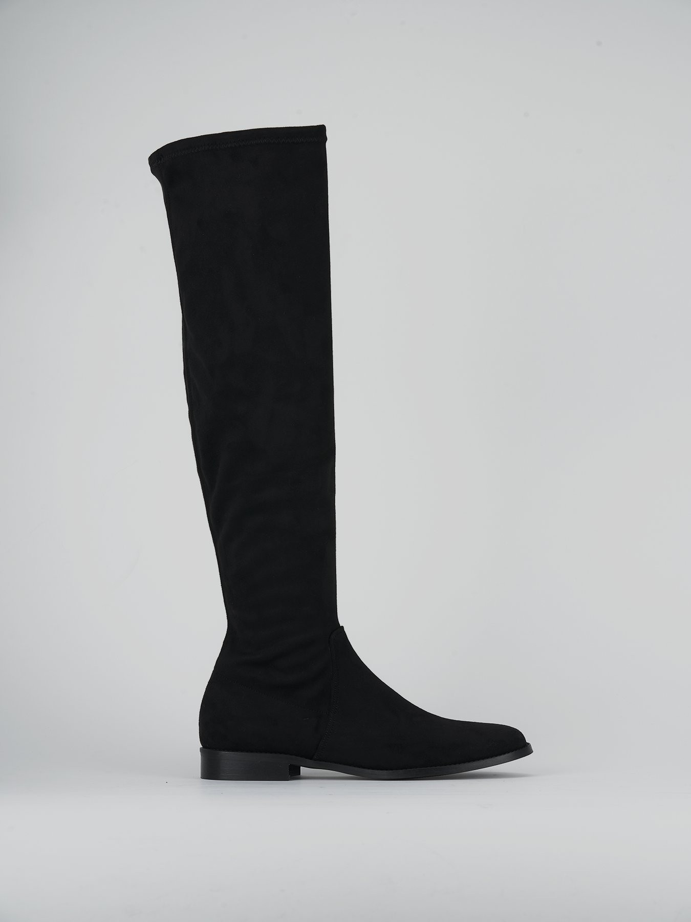 Low heel boots heel 1 cm black suede