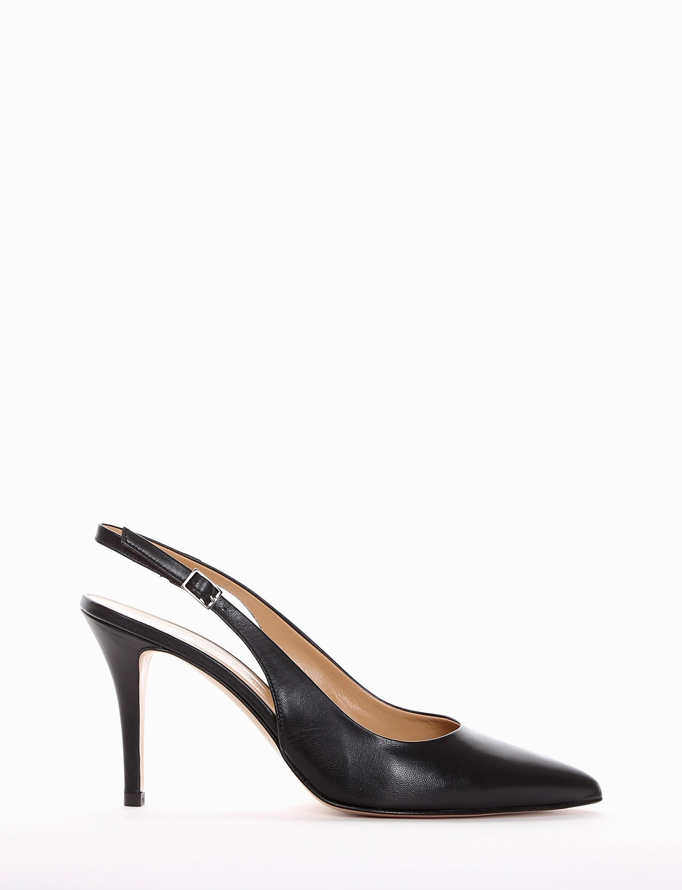 Black pumps 2024 size 8